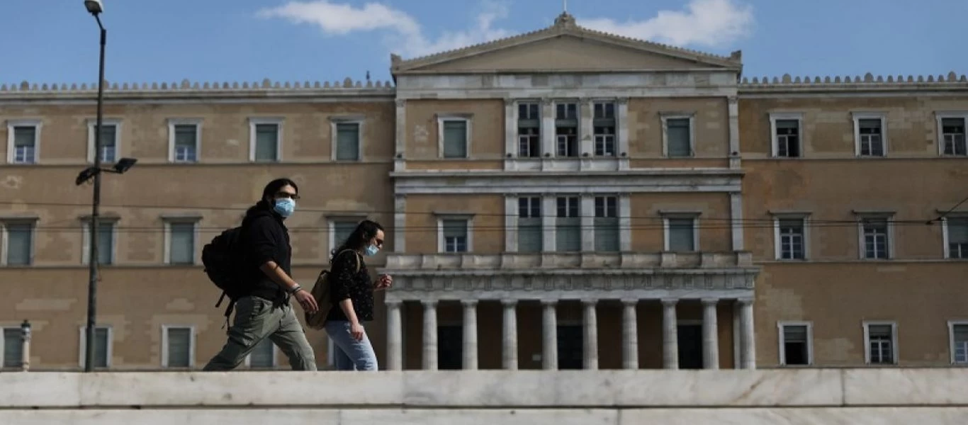 Υφυπουργός Ανάπτυξης και Επενδύσεων: Οι προβλεπόμενες αποστάσεις στο χώρο εργασίας και στα καταστήματα